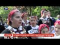 Maggio mattina nel tuorlo di Kozani - le donne del club culturale Krokos Krokos mantengono la tradizione e celebrano il