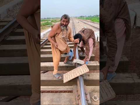 pagno ny train ko roka #comedy #trending #shorts #viralvideos