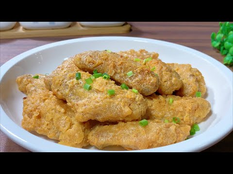 鹹蛋黃雞翅：在家輕鬆復刻餐廳美味，外酥裡嫩，超好吃！，【天天相見廚房】教你在家做咸蛋黃雞翅，外酥里嫩，鮮香可口，大人小孩都搶著吃，#雞翅食譜，#雞翅料理，#鹹蛋黃雞翅，#雞翅料理，#派對小食，#下酒菜