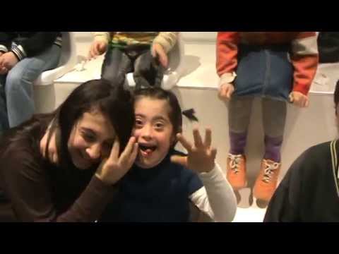 Yunuslarla Terapi - Yeni Gün Özel Eğitim - 2009