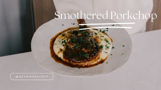 THE BEST Southern Smothered Porkchops