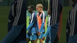 HSV: Verpasst der neue Abwehr-Boss das Spiel in Leipzig?