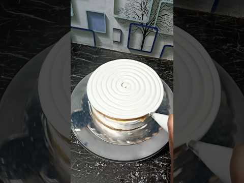 cake decorating ideas💡 easy way of cake icing | #shorts #shortsfeed #ytshorts #viral #trending #cake