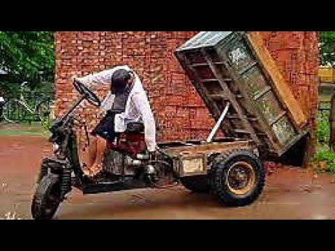 Three-wheeled tractor offering water