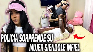 MILITAR SORPRENDE A SU MUJER SIÉNDOLE INFIER CON SU MEJOR AMIGO/broma a mi amigo \