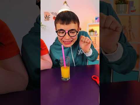 Blind Candy Eating Challenge! 🍬 | Loved One Helps!