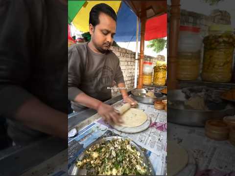धरम पाजी के लिए पराठे बनाते है???(Viral) #trending #foodvideos #indianstreetfood #viralfood #food