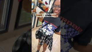 HOUSTON NIGHT 2 WE ARE IN U Tame Impala #tameimpala #kevinparker #buccees