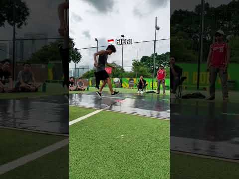 Siapa yang menang? 🇮🇩🇲🇾 #freestylefootball #footballtricks #football #freestyle