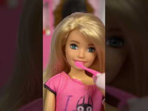 Rutina de Mañana con Barbie Tween