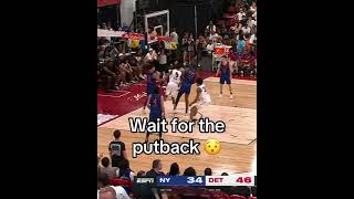 Ron Holland with the putback 😤
