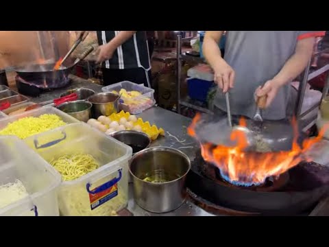 Spicy Squid, Egg Fried Rice & Noodles in Guangzhou Biggest Night Market