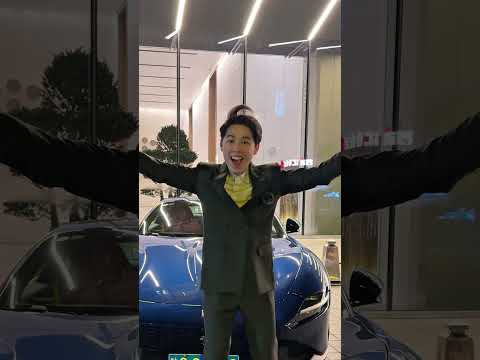 IPHONE OR FERRARI?📱🏎️