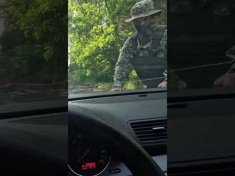 ТЦК полетів з Капота😂 #policeofdnipro #патрульнаполіціяукраїни #automobile #тцк #поліція