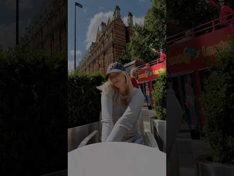 photoshopping celebrities into my instagram photos