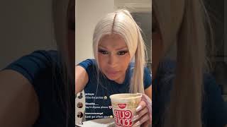 Cardi B Enjoys Noodles 🍜✨️