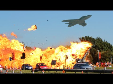 Catástrofes Aéreas Impactantes Accidentes y Errores de Aviones Militares