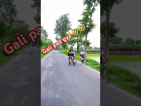 Gali Pad Gya 🤣🤣 #skating #skate #shorts #ytshorts #skaterakashkth #viral #girlreaction