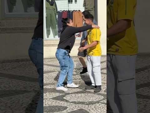 SAIR AS RUA PROCURANDO ALGUÉM PRA FAZER UM P1X