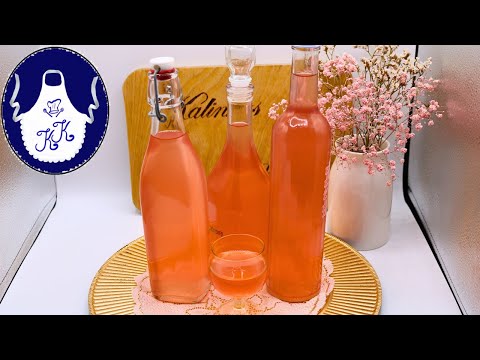 Rhabarberlikör ganz einfach selbst gemacht – Omas Rezept! 🍹
