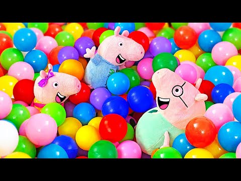 ¡Peppa celebra su cumpleaños en una piscina de pelotas! Juguetes para niños