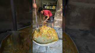 Most Unusual Samosa Making of India😱😱 फावड़े से बनाए जाते हैं यहाँ समोसे😳😳 Indian Street Food Jaipur