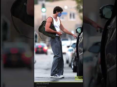 i dressed up like Jacob Elordi for a day