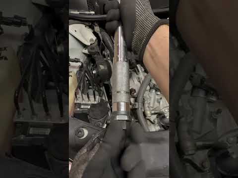 👉🏼Como USAR un TORQUIMETRO🧑🏼‍🔧 #mecanica #carros #motor #mecanico #oficina #0 #carro #mec