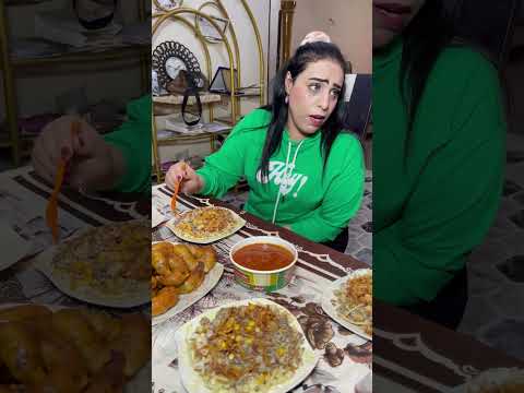 وضـعت شـئ غريب في الاكل لي جووزها والسـبب !!