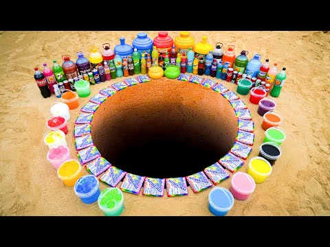 Big Toothpaste Eruption from Giant Balloons of Fanta, Coca Cola, Mtn Dew and Mentos in Underground