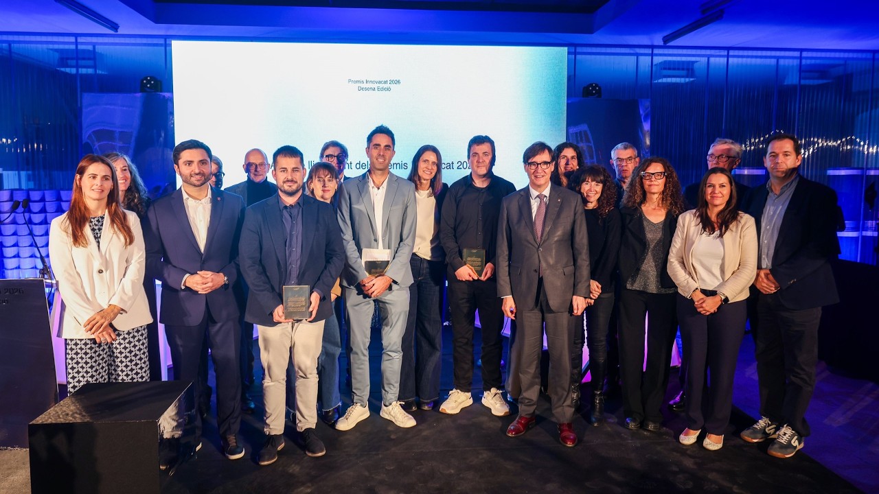 Lliuren a Manlleu la 10a edició dels Premis Innovacat amb la presència de Salvador Illa