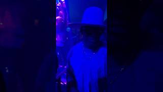 Jamie Foxx premieres his new single “Somebody” in club during Valentines Day #jamiefoxx #somebody