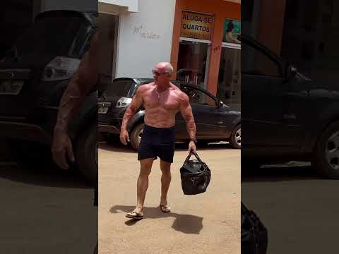 75 years old bodybuilder