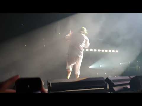OrelSan - Bonne meuf / Adieu les filles (Live Bercy 05 12 2018)