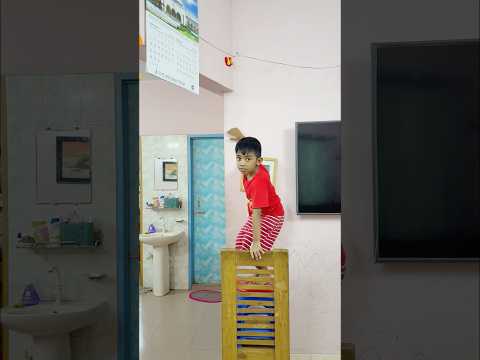 রাইয়ান এখানে উঠে এটা কি করছে দেখো…😱 #shorts