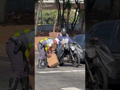 Polícia Humilde com Motoca! #policia