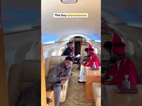 PILOT WANTS TO SLEEP😂 #pilot  #youtubeshorts #funny #explore #comedy #viralvideo #10kviews