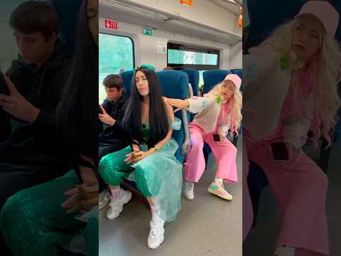 situation in the metro…🚇🤭 (not for kids) #jasminemeyer