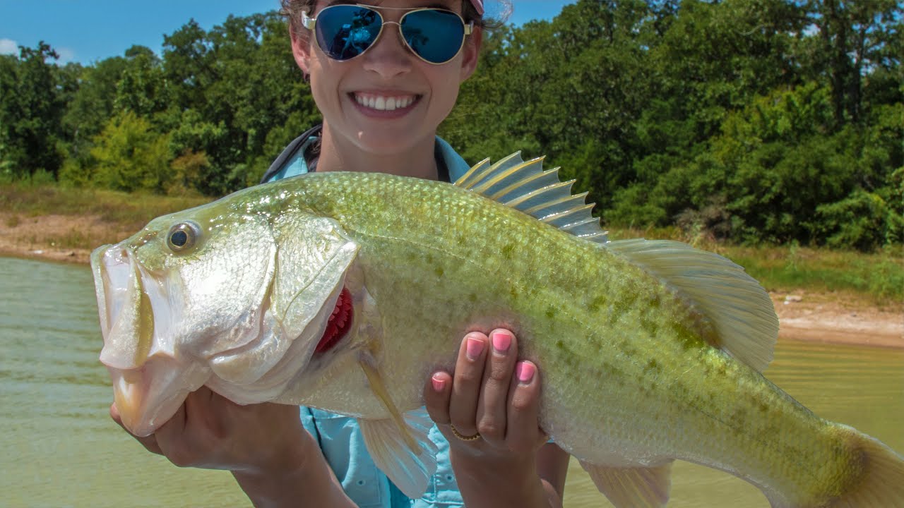 CAN SHE SET THE HOOK? #76