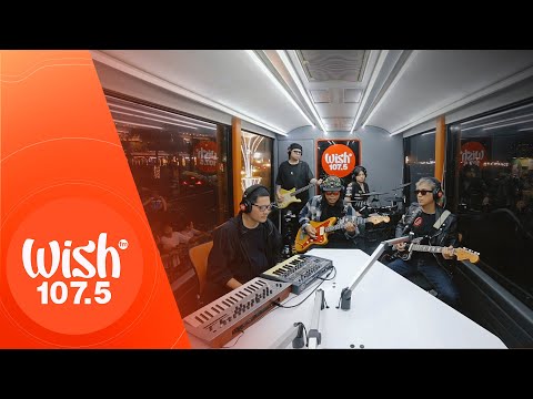 Ely Buendia performs "Tagpi-Tagping Piraso" LIVE on Wish 107.5 Bus