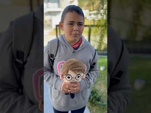 Madrasta expulsa filha do marido de casa e diz que ela só queria o dinheiro do pai #novelinha #drama