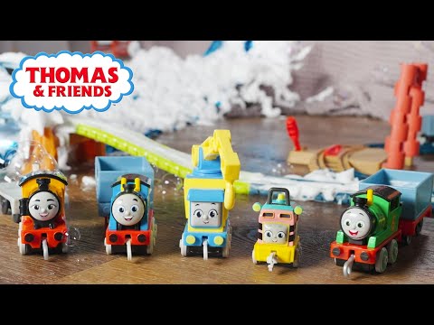 Bubble Bath Falls | Thomas & Friends Shorts | Kids Cartoon