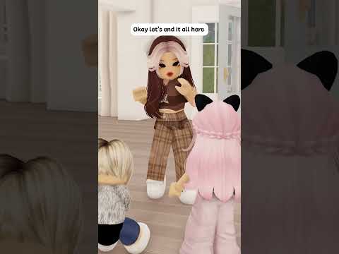 Karen wants to k*ll me! 😨 #roblox #shorts #berry
