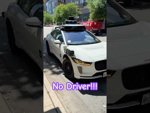 Is this the future? 😳😱 #joshandmomma #joshsmom #waymo #driverlessvehicle