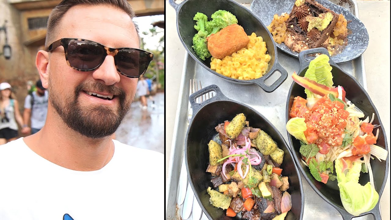 Trying The New Food In Star Wars Galaxy's Edge In Disney's Hollywood Studios! Rides, Food & Rain! The Tim Tracker