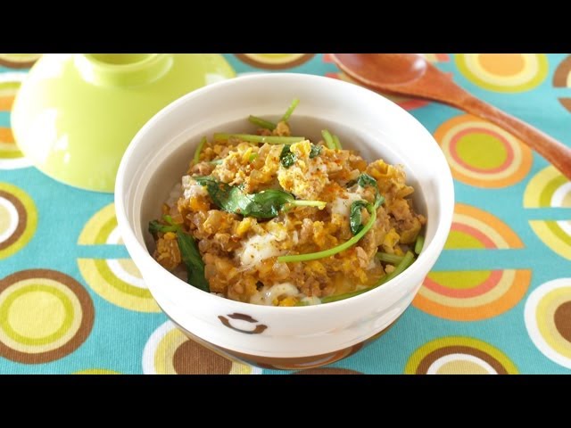 How To Make Easy To Eat Oyakodon Chicken And Egg Rice Bowl Recipe ジュー