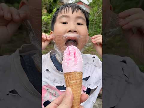 Thử thách nhắm mắt ăn kem socola, kẹo dâu và kem Celano, ớt cay siêu ngon sự kết hợp hoàn hảo