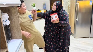 ام جني العفريت بتتنطط في وشي محدش ليه دعوه بيه ولا يكلمني لان اللي هيكلمني مش هيحصل طيب 🤣👌