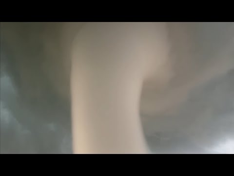 The most amazing #tornado intercept ever in the Dominator! WE ARE IN DANGER