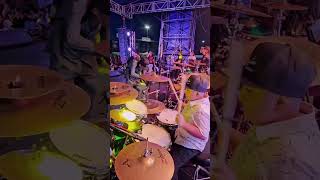 Niño de 9 años sorprende a todos tocando con legado 7 🤯🔥 #youtubeshorts #viral #baterista #envivo